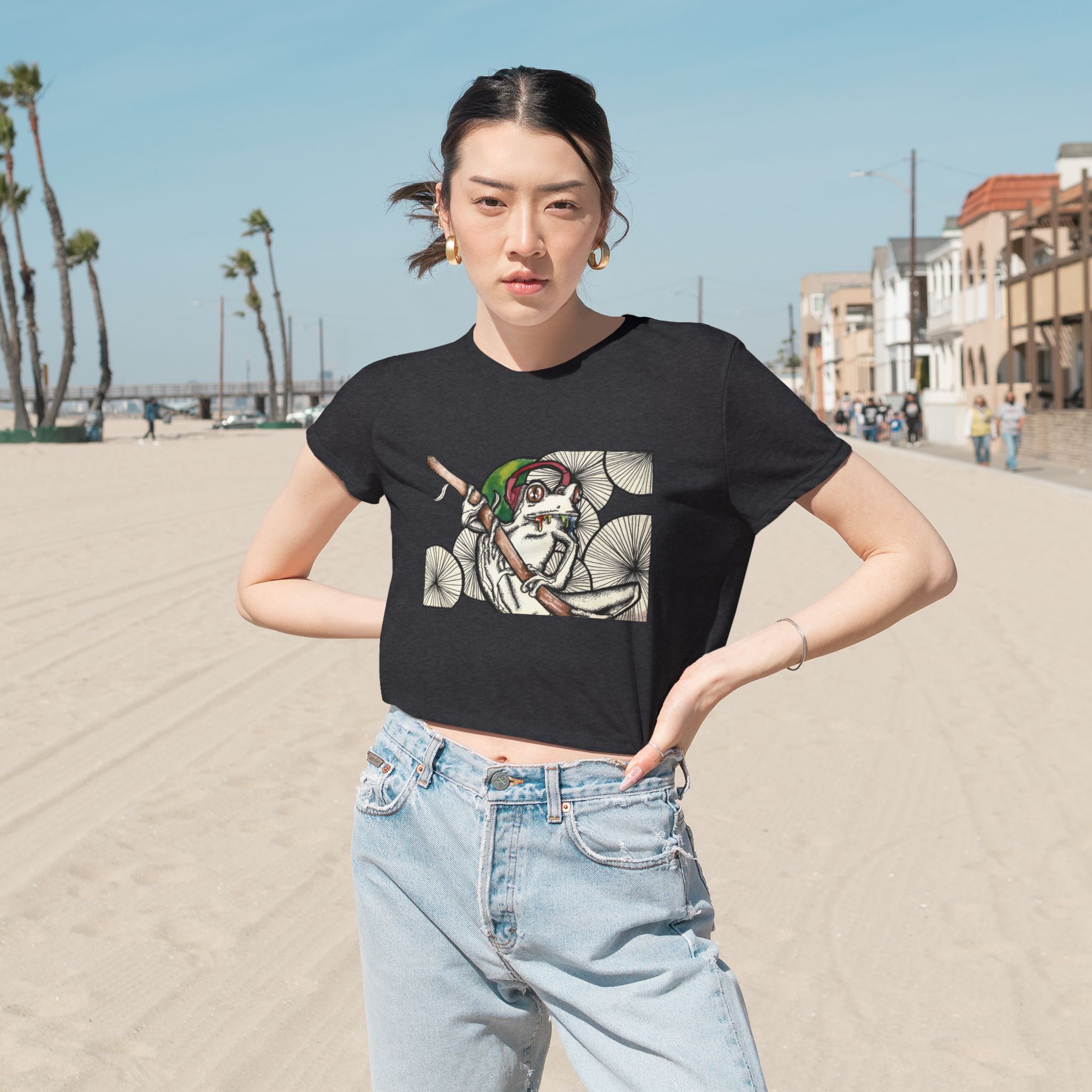 Cropped Tee - Trippy Frog Design - Image 20